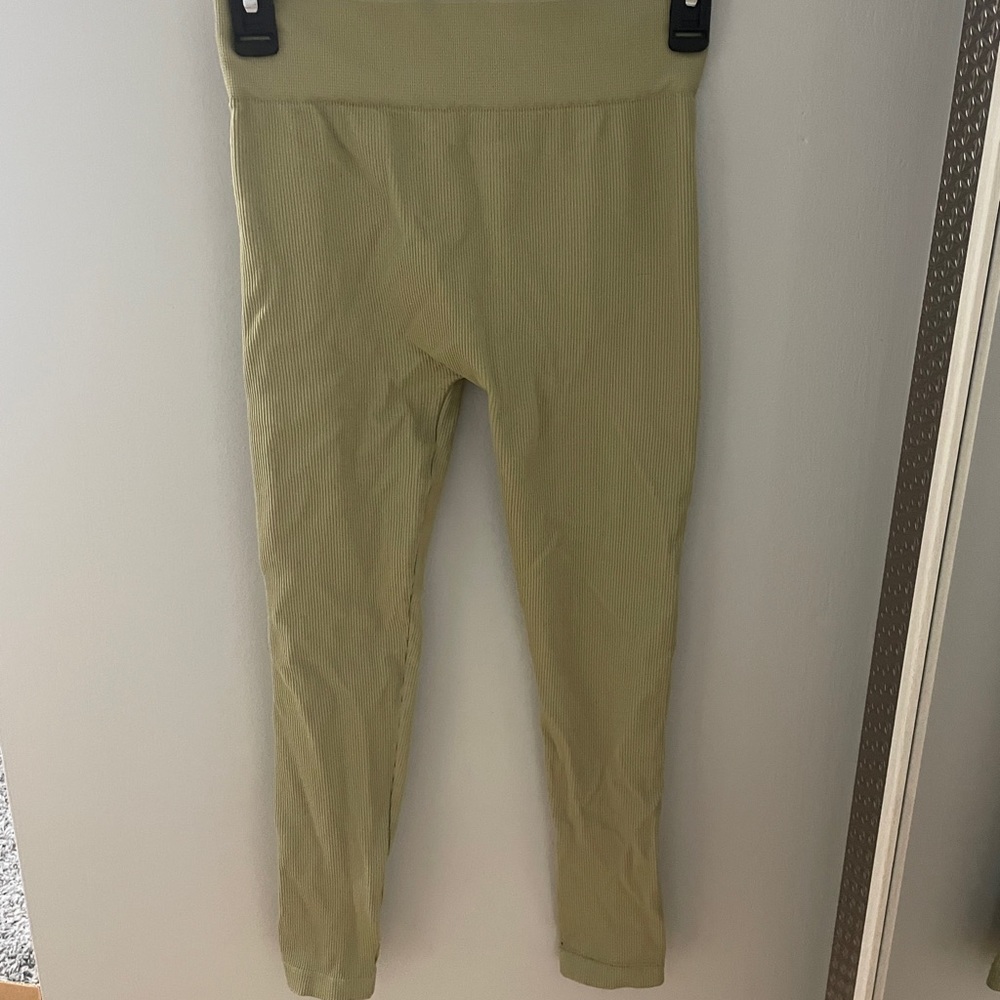 Avocado High Rise Seamless Leggings